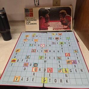 Vtg 1974 Scrabble Crossword Game for Juniors Selchow & Righter No 18 Edition 4